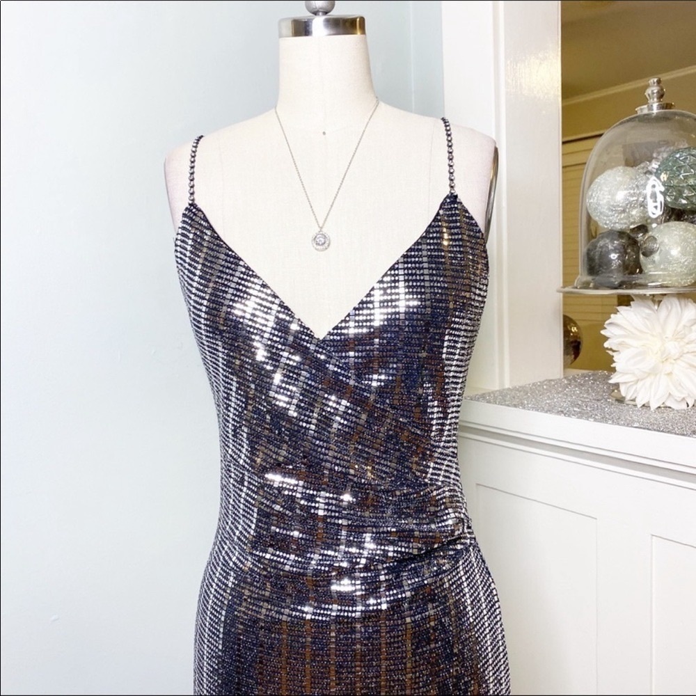 NWT Silver Sequin Mini Dress Sexy Bling Party Dress Medium - Picture 3 of 12